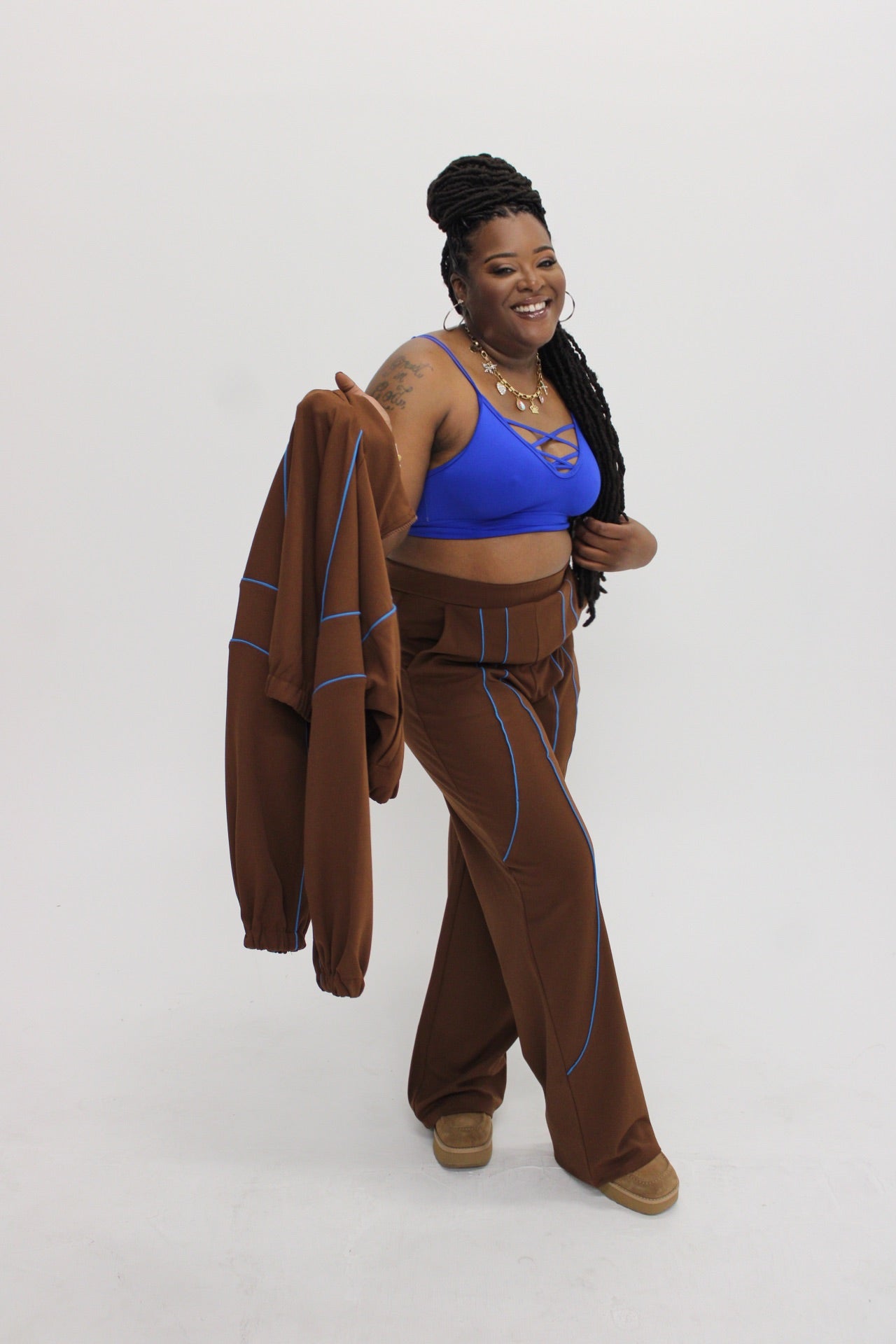 PIPPING STRIPES JACKET AND PANTS SET